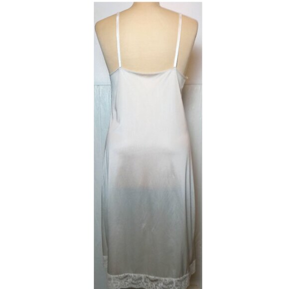 Vintage JCPenney Satin Slip Size 38 (Medium) Cream lingerie undergarment - Picture 3 of 9